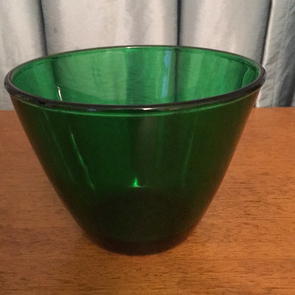 Vintage Emerald Green Bowl Depression Glass